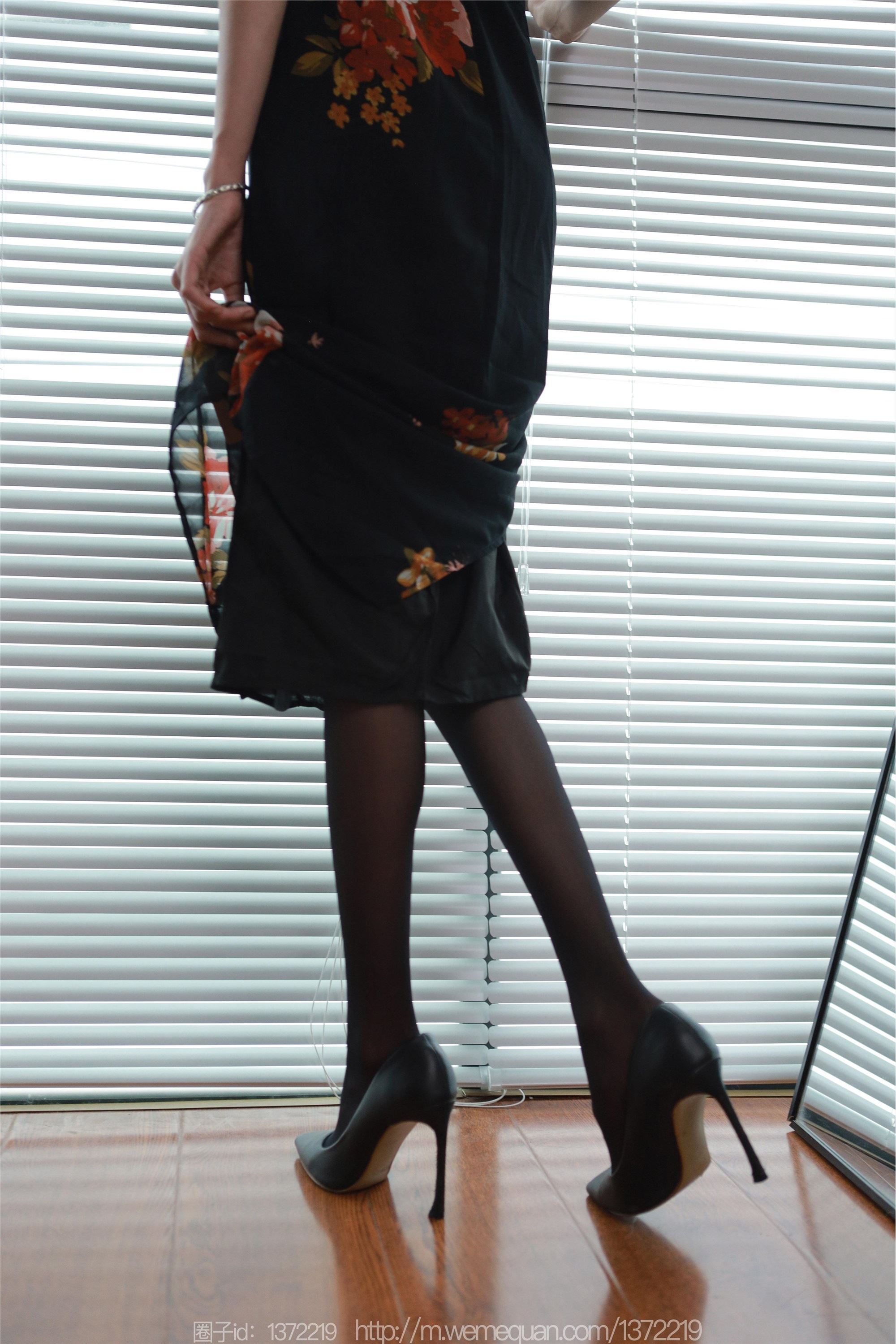 IESS异思趣向  2023.04.28 丝享家 1435 团团《黑色高跟鞋》